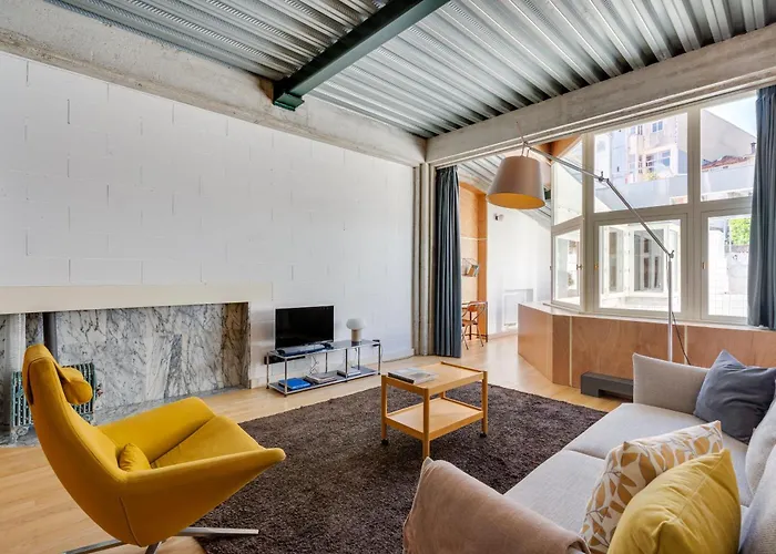 Uma Foyer 25 Апартаменты *