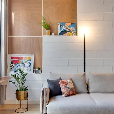 Uma Foyer 25 * Porto