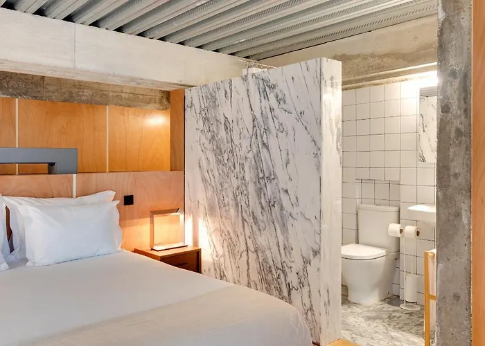 Uma Foyer 25 * Πόρτο