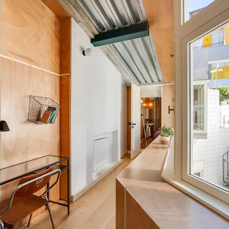 Uma Foyer 25 * 포르투