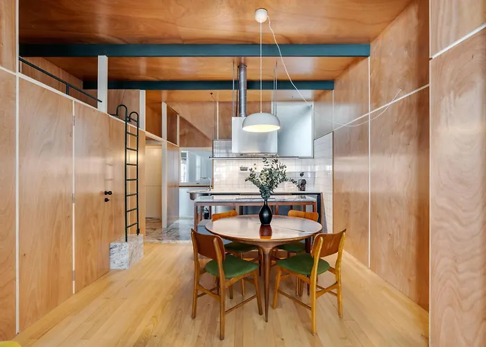 Uma Foyer 25 * Oporto