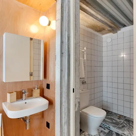 Uma Foyer 25 Apartman Porto