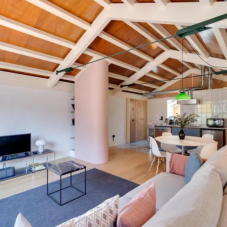 Apartment Uma Biscuit Factory Porto